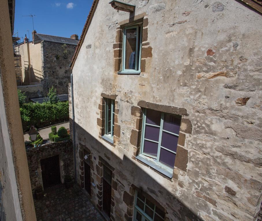 L'Hallai Du Roy Le Mans Exterior foto